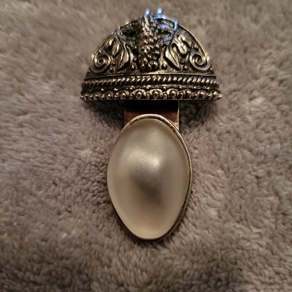 Rebecca Collins pendant